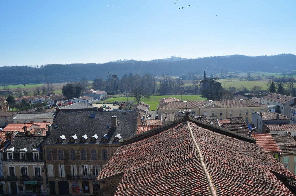 Hotel Le Loft Trie-sur-Baise Exterior photo